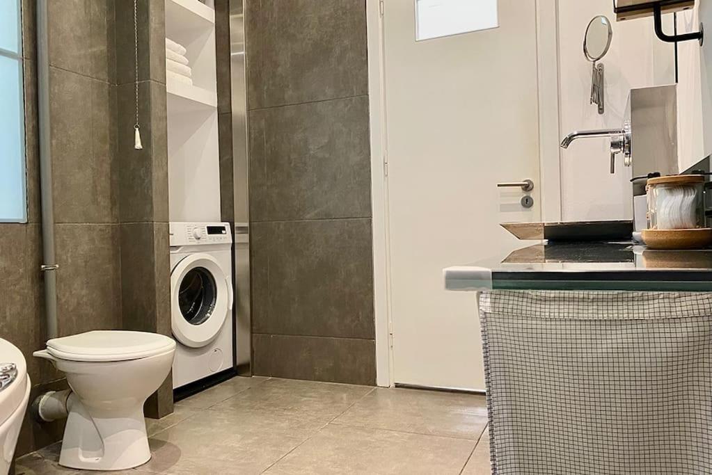 3-Bedroom Central, Spacious And Bright Apartment. Kandiye Dış mekan fotoğraf